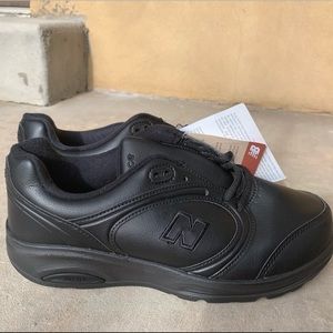 New Balance 812 walking shoes black men’s 8